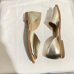 Crown Vintage Gold Metallic leather D’orsay open toe Sandal 8.5